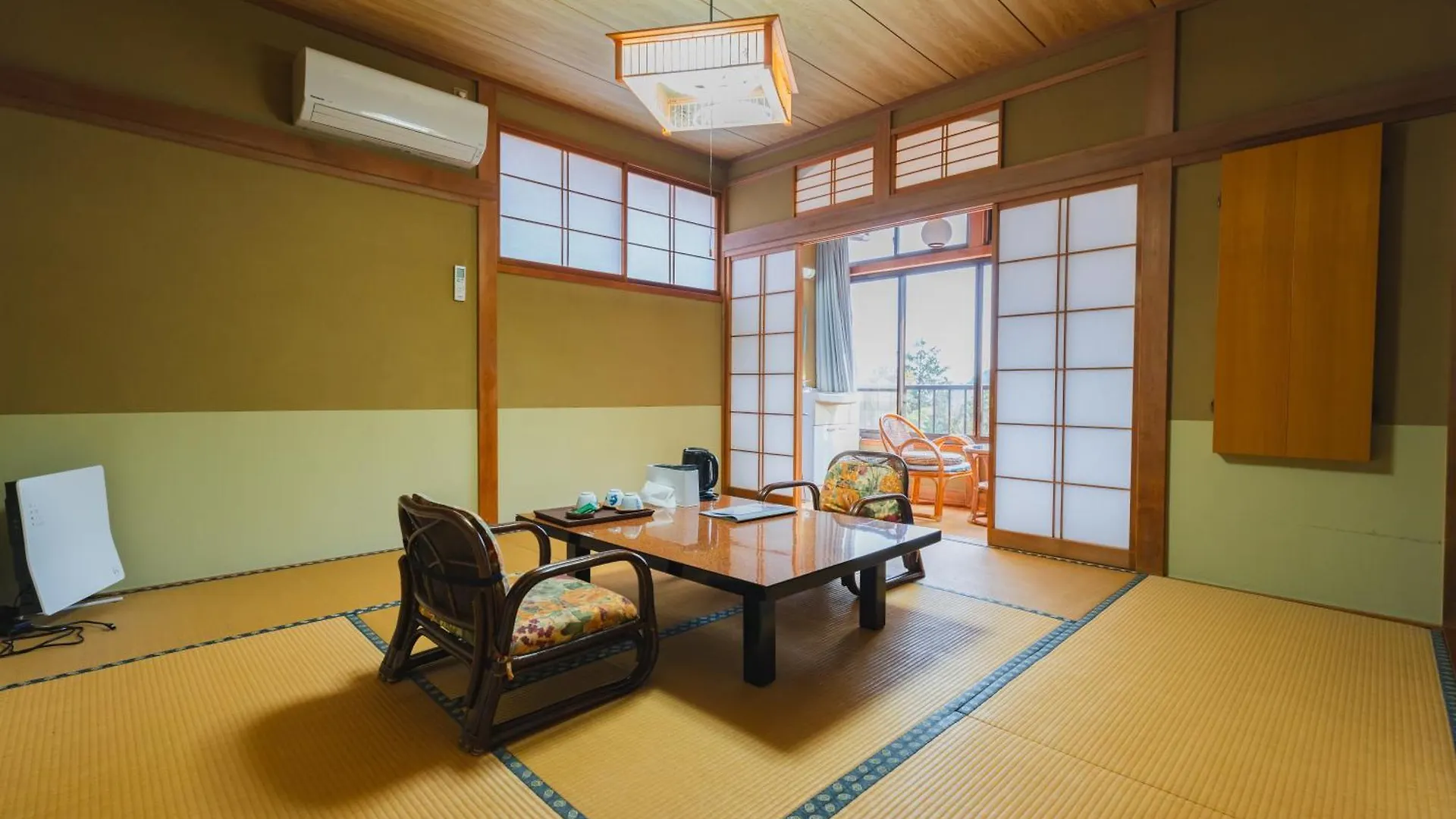 Hotel Lt Kitchen Yugawara Ryokan (tradycyjny japoński pensjonat lub zajazd)