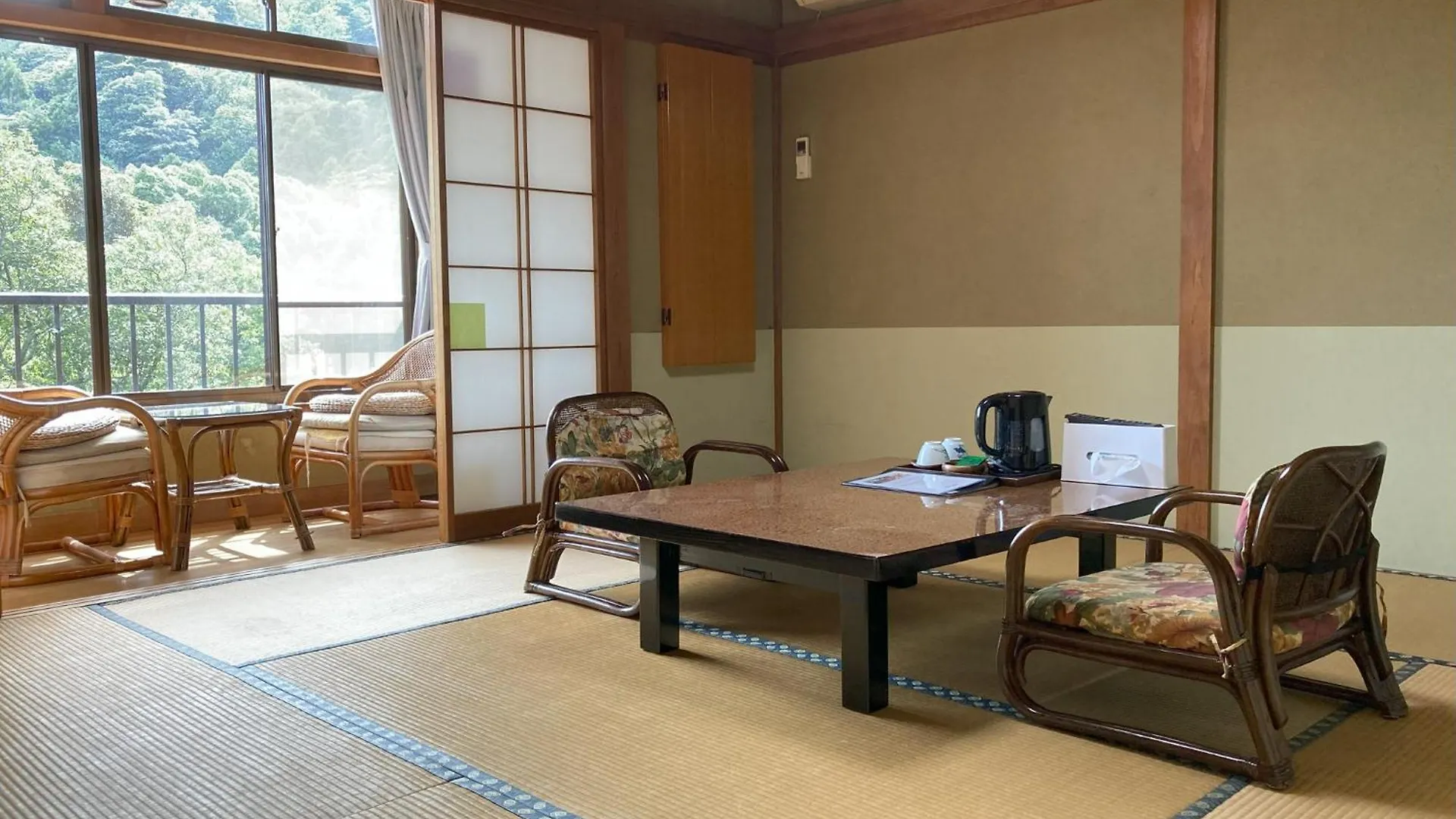 Hotel Lt Kitchen Yugawara 2*,